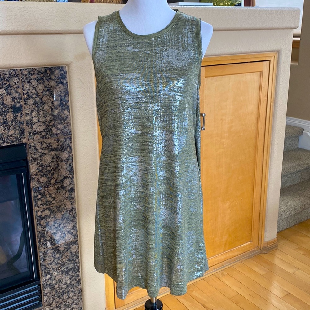 She + Sky Sleeveless A Line Metallic party dress